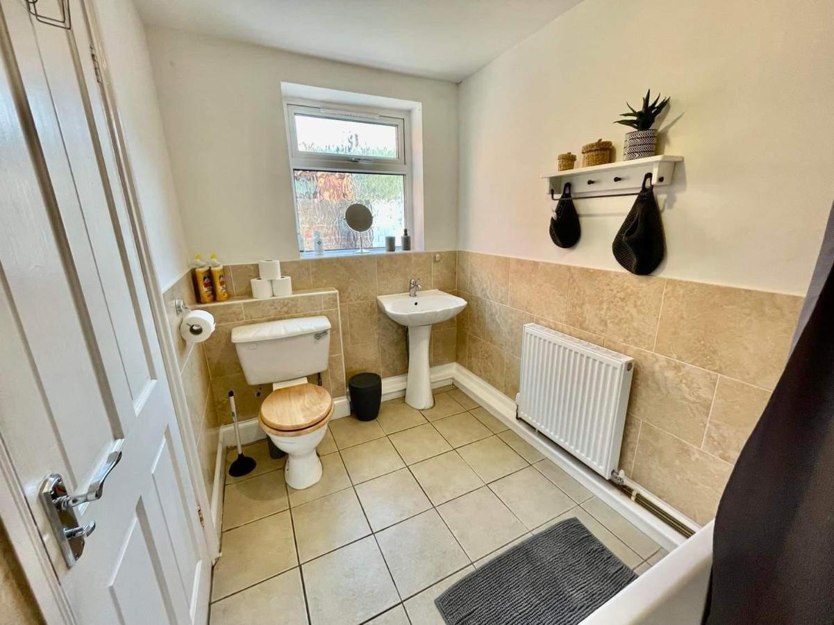 Spacious 3 Bedroom Retreat For Professionals Kingston upon Hull Exteriér fotografie